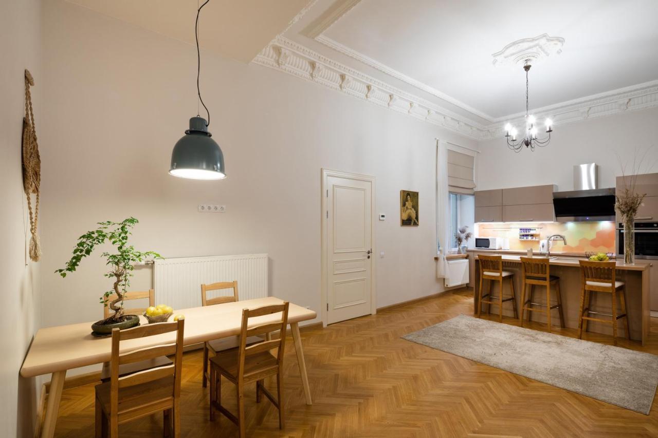 Old Riga Modern And Spacious 2 Bedroom Apartment Exterior foto
