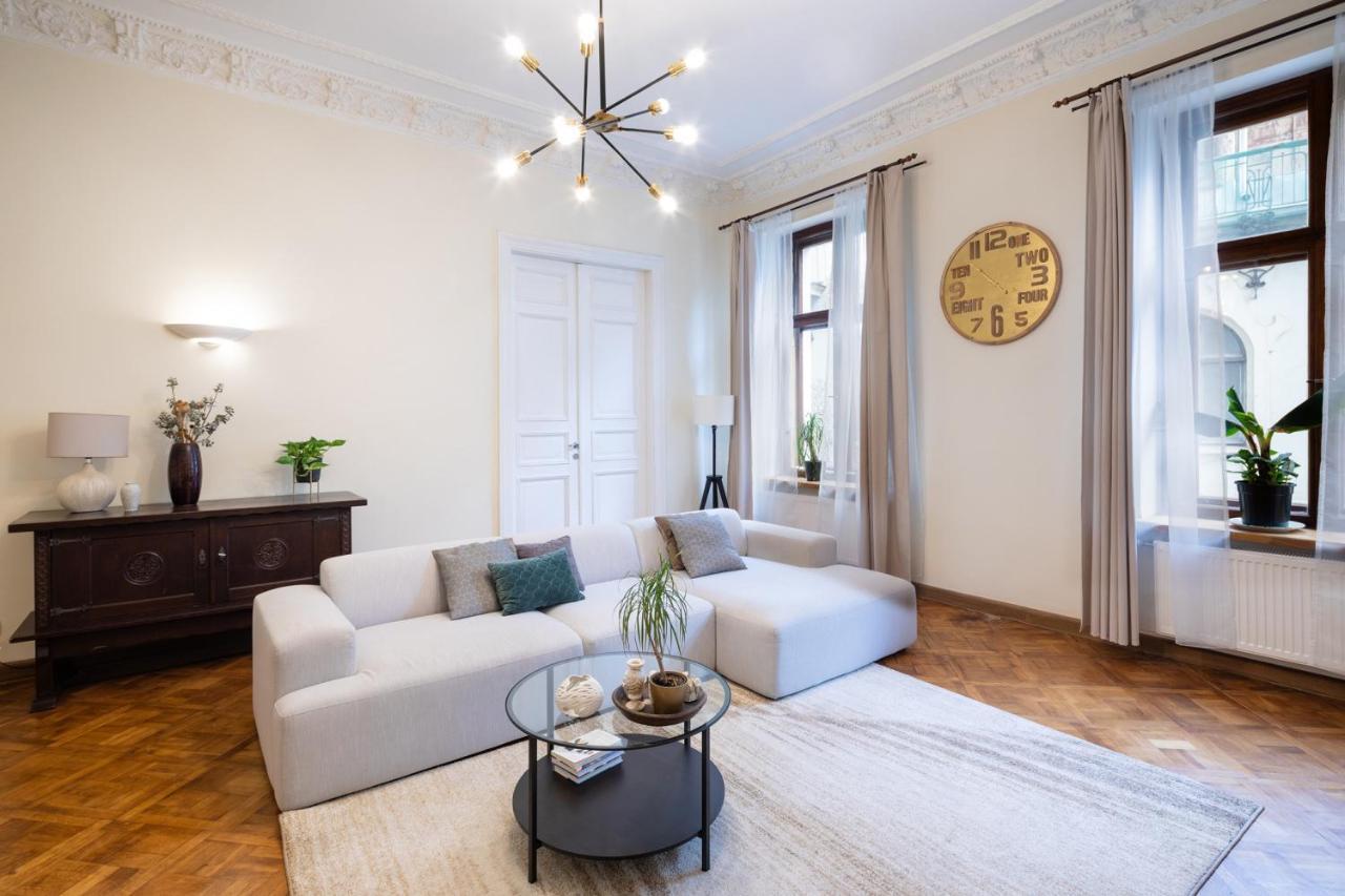Old Riga Modern And Spacious 2 Bedroom Apartment Exterior foto