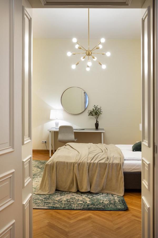 Old Riga Modern And Spacious 2 Bedroom Apartment Exterior foto